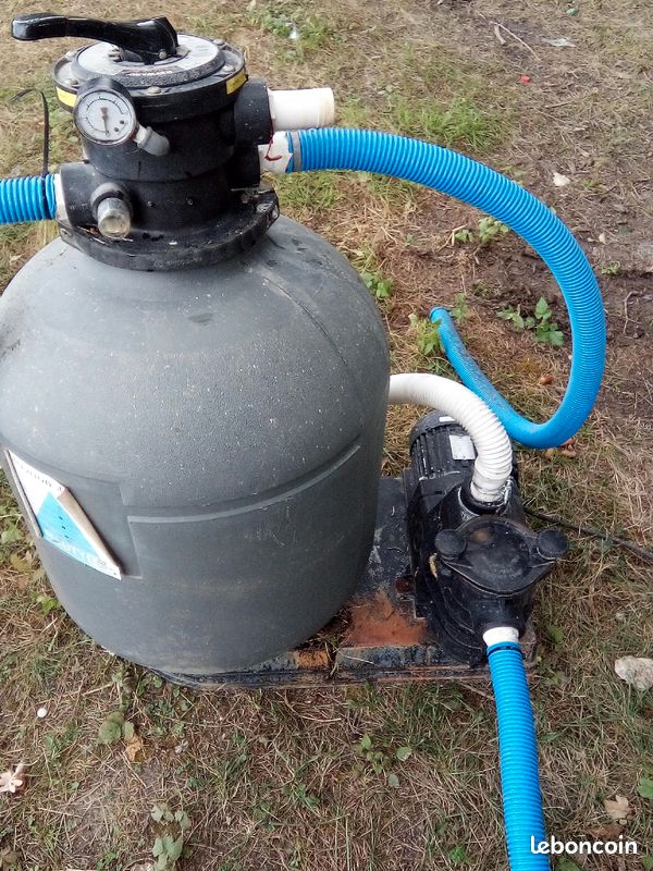 Pompe à eau (image 1)
