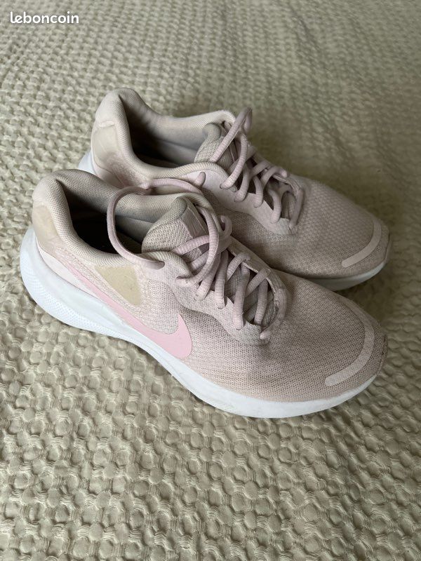 Chaussures Nike (image 1)