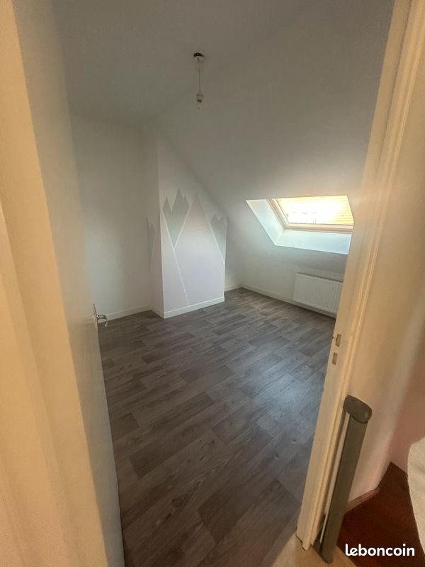 Maison 6 pièces 90 m² · à Saint-Jans-Cappel · 90 m² · 890 €/mois