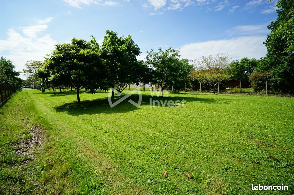 Terrain 1086 m² · à Tournefeuille · 1 086 m² · 190 000 €