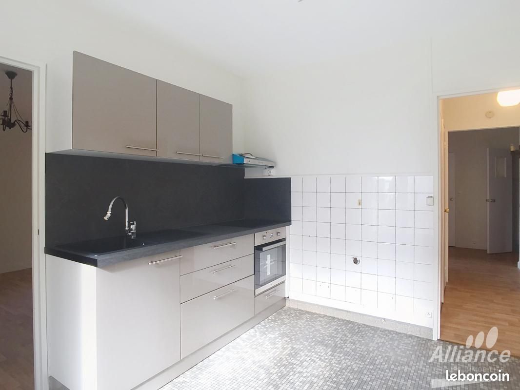 Appartement a louer montbeliard - 2 pièce(s) - 70 m2 - Surfyn