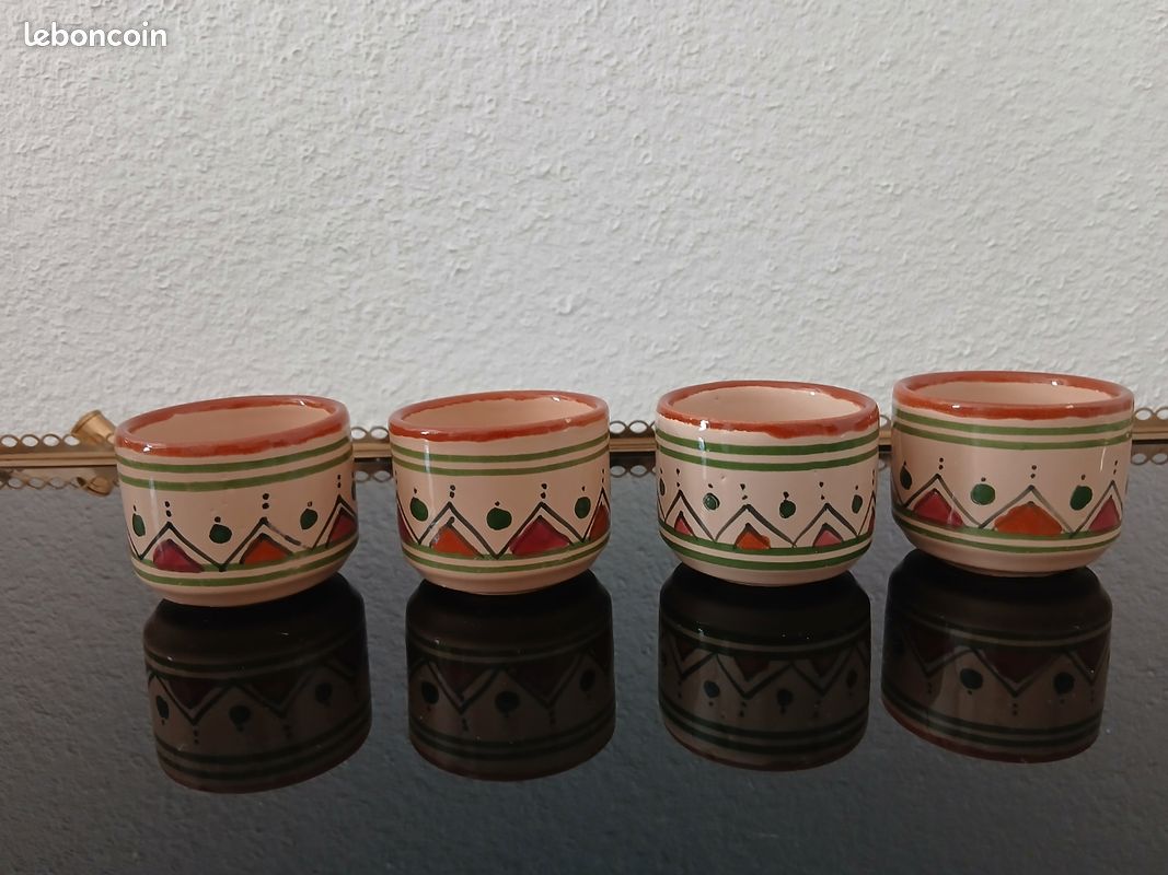 Lot de 4 tasses et un vase ethniques (image 10)