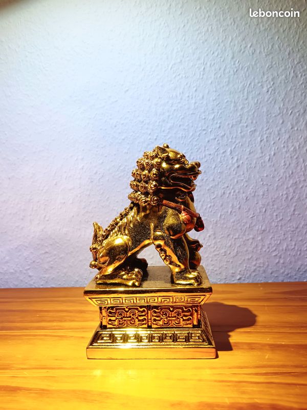 Chien / Lion Fu / Foo en résine (image 1)