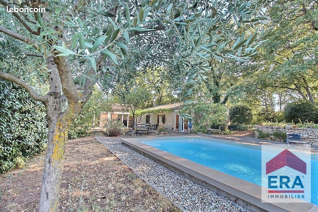 Maison 6 pièces 140 m² · à La Roque-sur-Pernes · 140 m² · 567 000 €