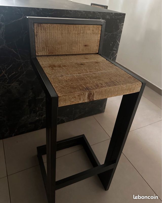 Chaises bar style industriel (image 3)
