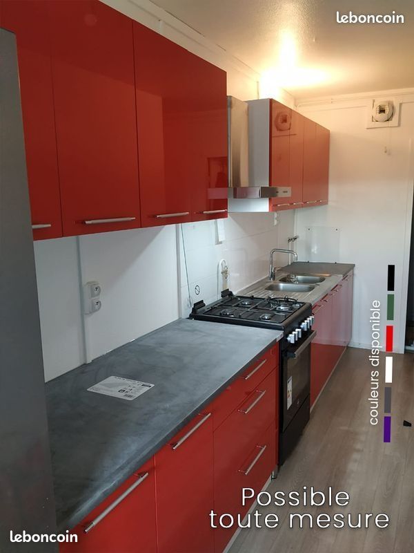 Cuisine laqué brillant rouge pieds fournis appartement⁭⁬⁬⁯⁭⁯⁯⁢⁭‍⁬⁫⁯⁭‍ (image 1)