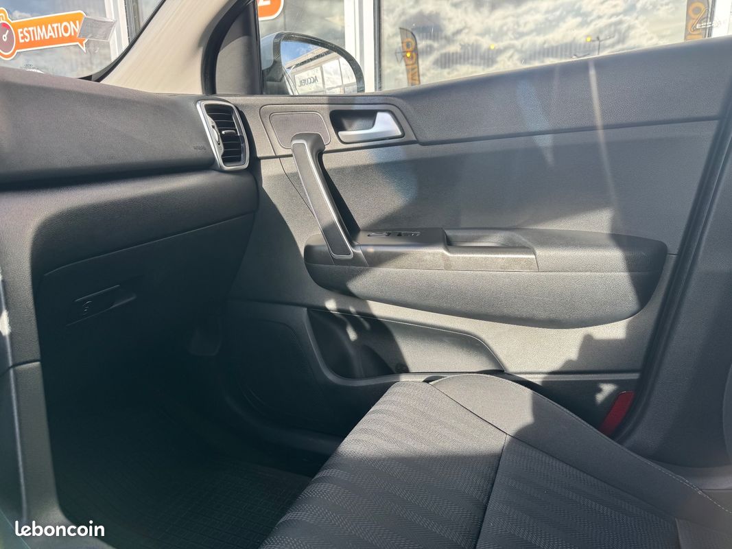 KIA Sportage 1.7 CRDI 140CH PRO ACTIVE 4X2 DCT BVA – CAMÉRA DE RECUL – APPLE CARPLAY – DRIVE MODE (image 24)