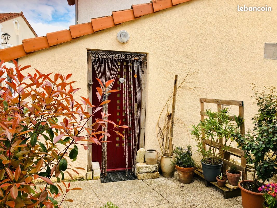 Maison 5 pièces 79 m² · à Saint-Savin · 79 m² · 59 000 €