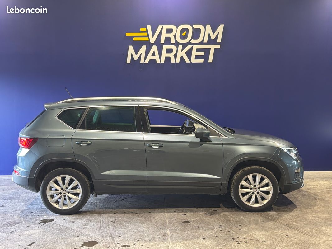 SEAT Ateca 1.6 TDI 115ch Start&Stop Style -Distribution Ok - Suivi complet - Carplay / AndroidAuto - Caméra de recul - Pneus Avants Neufs - CT Vierge - Garantie 6 mois (image 2)