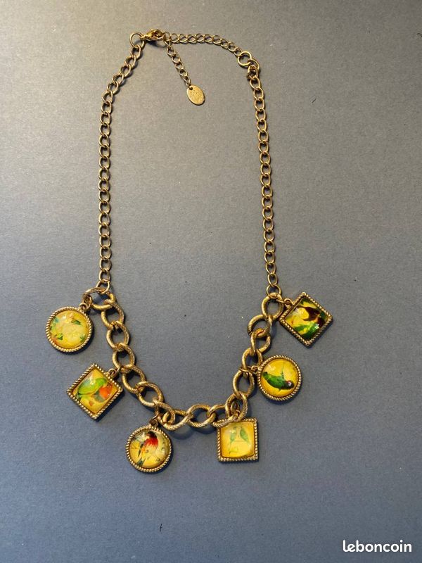Collier Willy En Métal Doré à Cabochons Émail - Plaqué Argent - Occasion Bon État