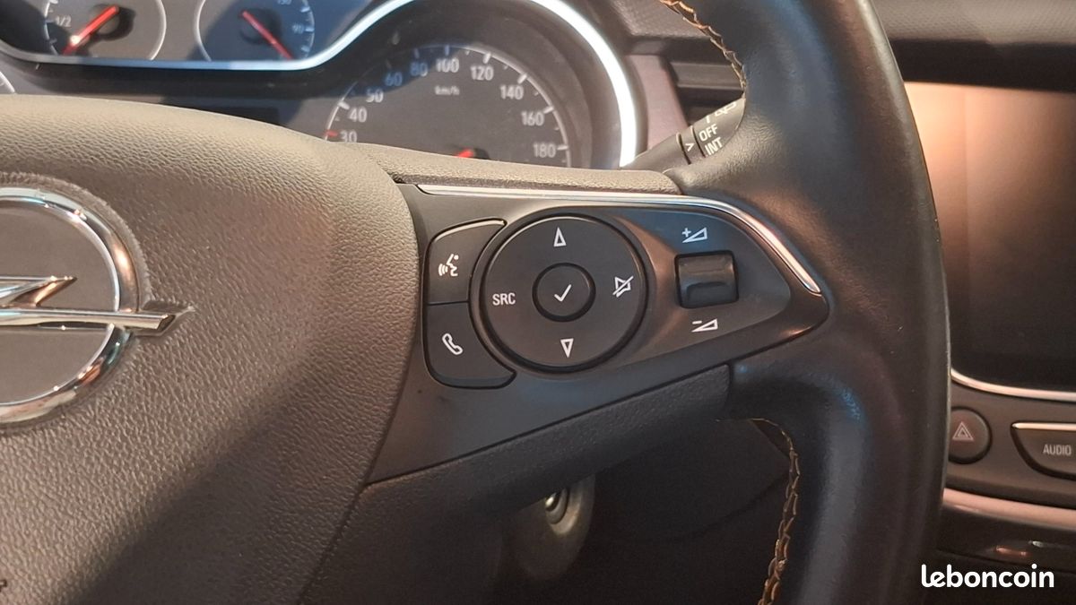 OPEL CROSSLAND X 1.2 T 110CH INNOVATION BOÎTE AUTO - CARPLAY - AFFICHAGE TÊTE HAUTE - DISTRIBUTION Ok (image 27)