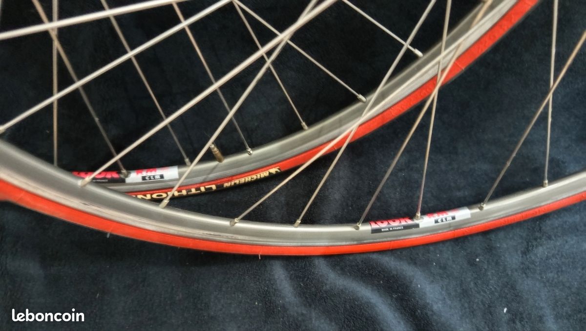 Paire De Roues Vélo Vintage Campagnolo Ypsilon Aero V - Jantes 700c, Moyeux Miche 7 Vitesses, Occasion