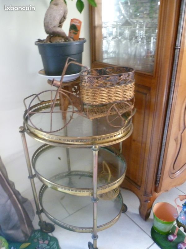 Desserte en laiton (image 2)
