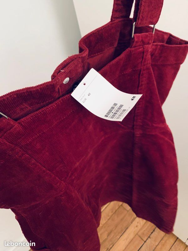 Robe courte velours côtelé bordeaux (image 3)