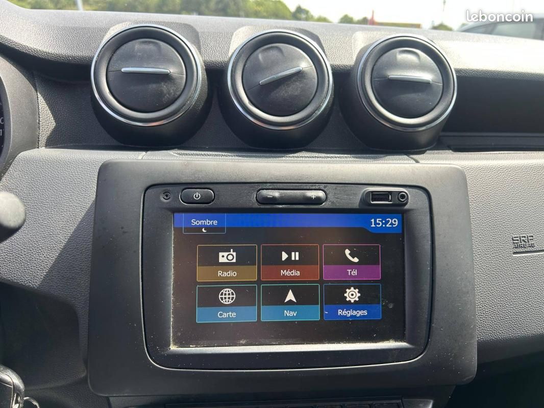 Dacia Duster Blue dCi 115 4x2 Essentiel (image 15)