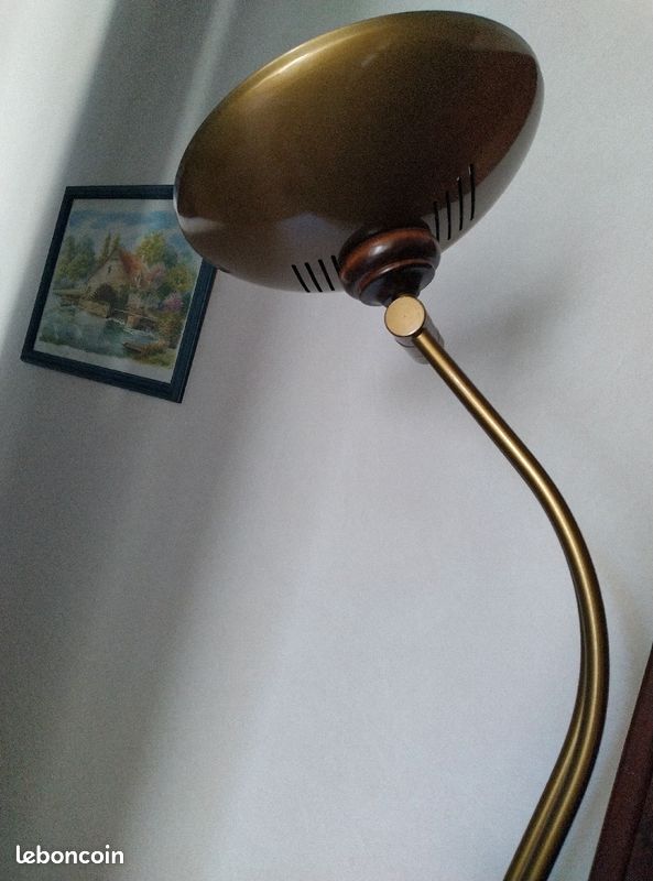 Lampadaire halogène (image 1)