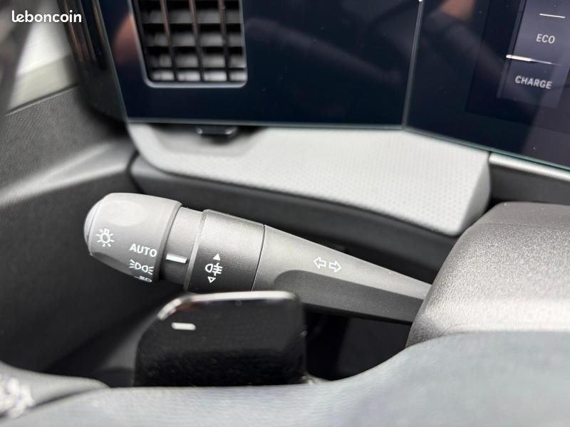 Opel Astra 1.2 Turbo Hybrid 145ch GS e-DCT 6 (image 23)