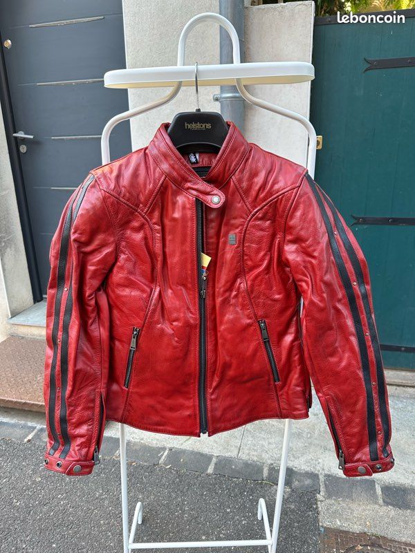 Veste femme moto Helstons cuir rouge effet usé Vêtements