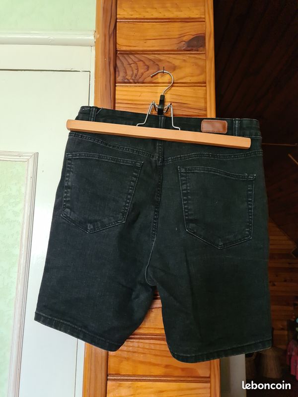Lot de Shorts (image 5)