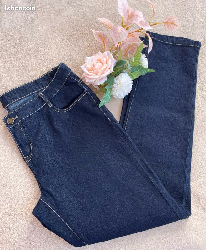 Jean femme bleu marine coupe droite T42 TEX BASIC : le jean à Prix