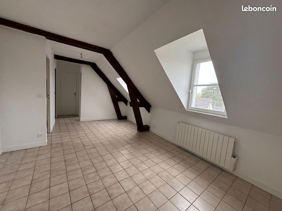 Appartement 2 pièces 27 m² · à Nogent-le-Roi · 27 m² · 410 €/mois
