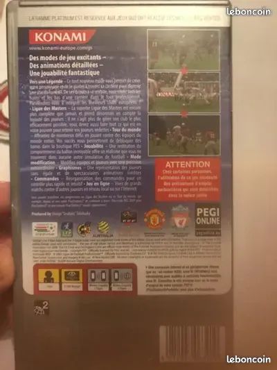 LA SIMULATION RECONNUE DE FOOT PRO EVOLUTION (P.E.S. 2009) SUR PSP JOUABLE SEUL OU à 2. COMPLET AVEC JEU, BOITIER, MANUEL ET JAQUETTE. À MINI PRIX. DÉTAILS SUR LE JEU SUR LA JAQUETTE EN PHOTO 3 (image 4)