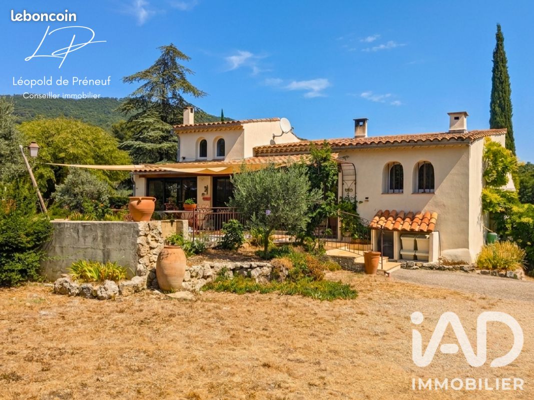 Maison 6 pièces 178 m² · à Figanières · 178 m² · 596 000 €