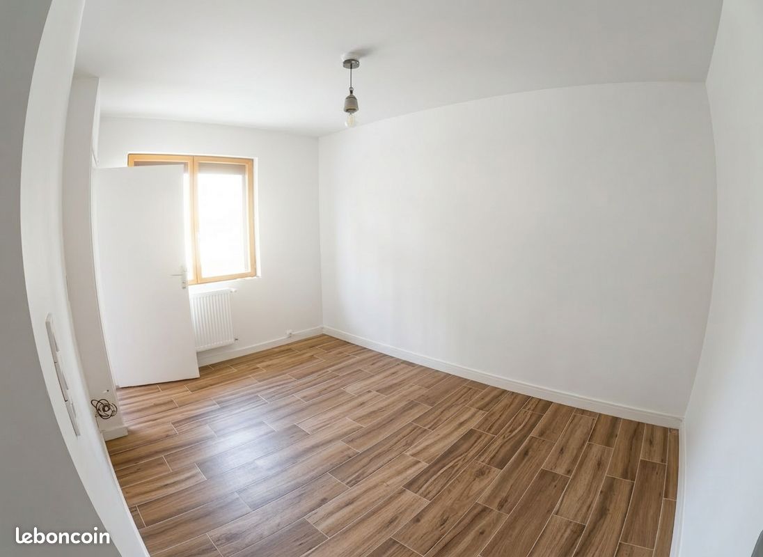 Appartement 1 pièce 18 m² · à Chamalières · 18 m² · 64 000 €