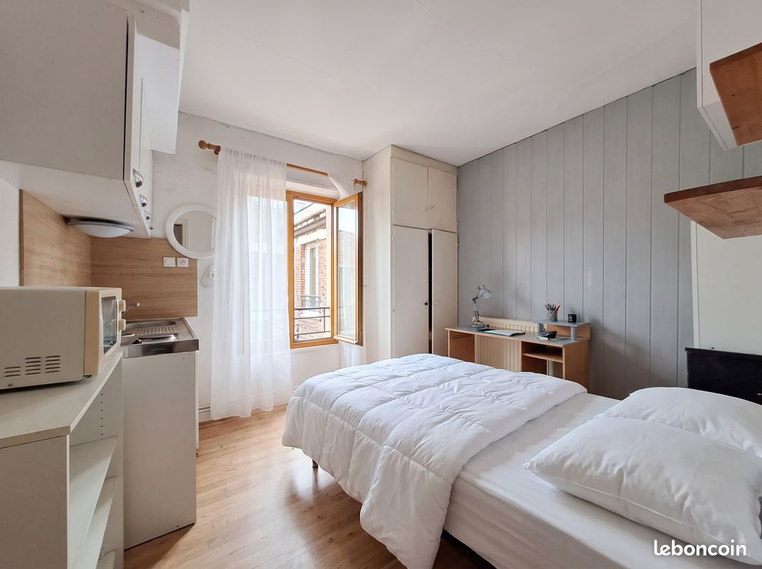 Appartement 1 pièce 13 m² · à Lille · 13 m² · 588 €