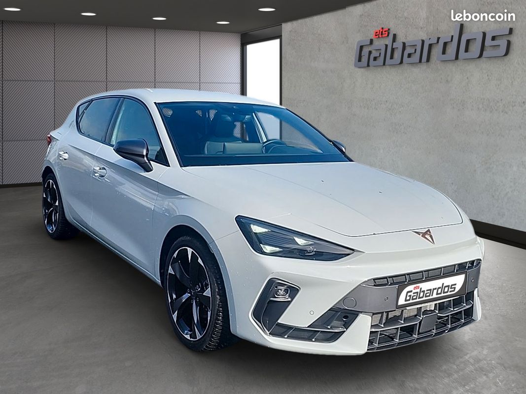 Cupra CUPRA LEON eTSI 150CV DSG PHASE II 7 200 kms (image 10)