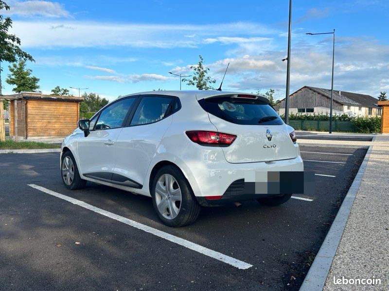 Renault clio iv 1.2 16 v 75ch life manuelle (image 2)