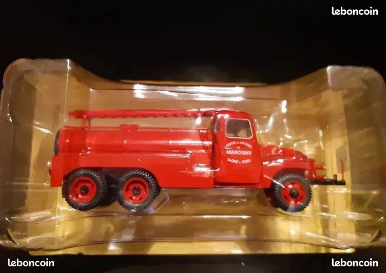 GMC CCKW 353 Camion-citerne 3D-Decal détails intérieurs