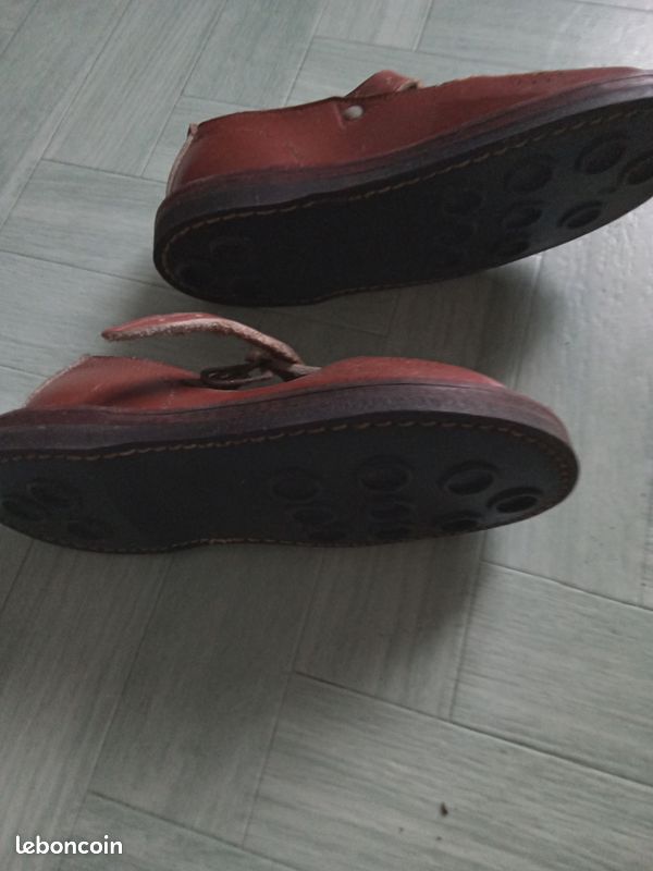 Chaussure ancienne neuve (image 3)