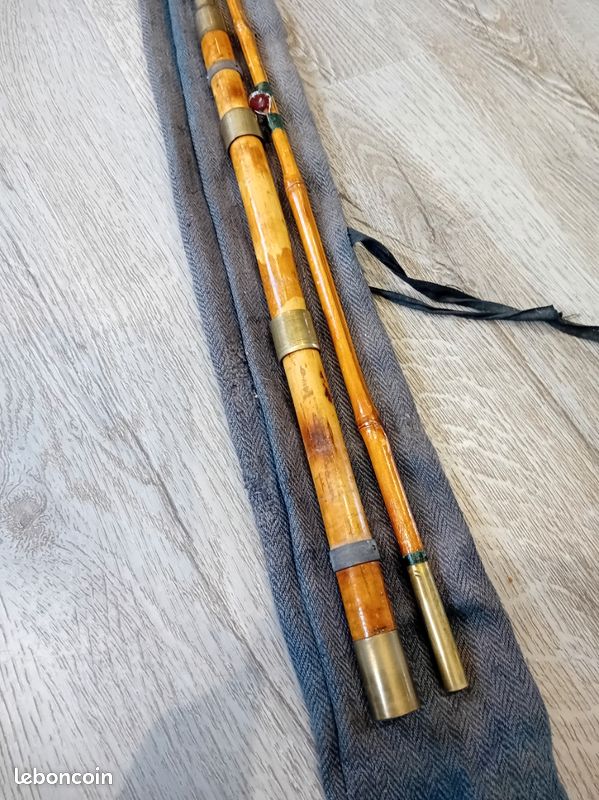 Canne à pêche vintage en bambou refendu, complète