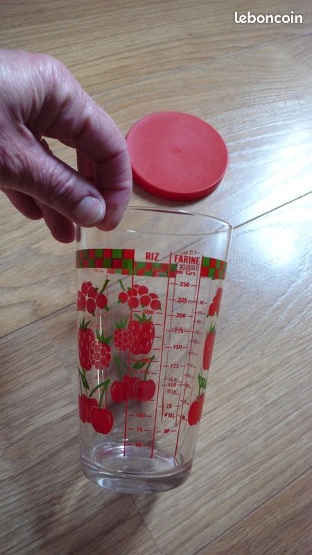 Verre doseur Verutle vntage - 14,5 cm de hauteur