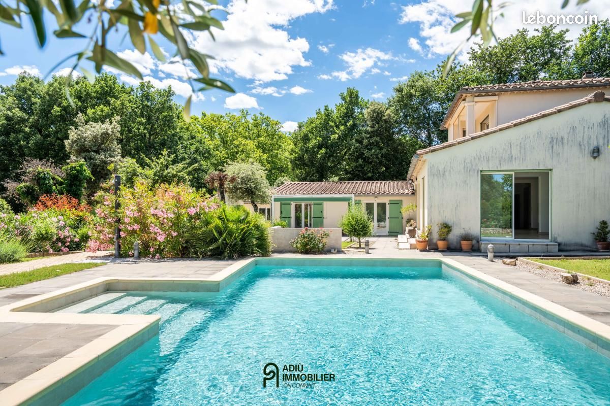 Maison 6 pièces 180 m² · à Uzès · 180 m² · 549 000 €