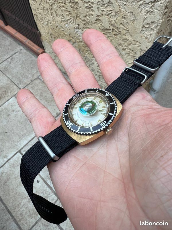 Verre De Montre 27 Mm Avec Frette Dorée - Plongée ROBUR - Neuf Sans Boîte