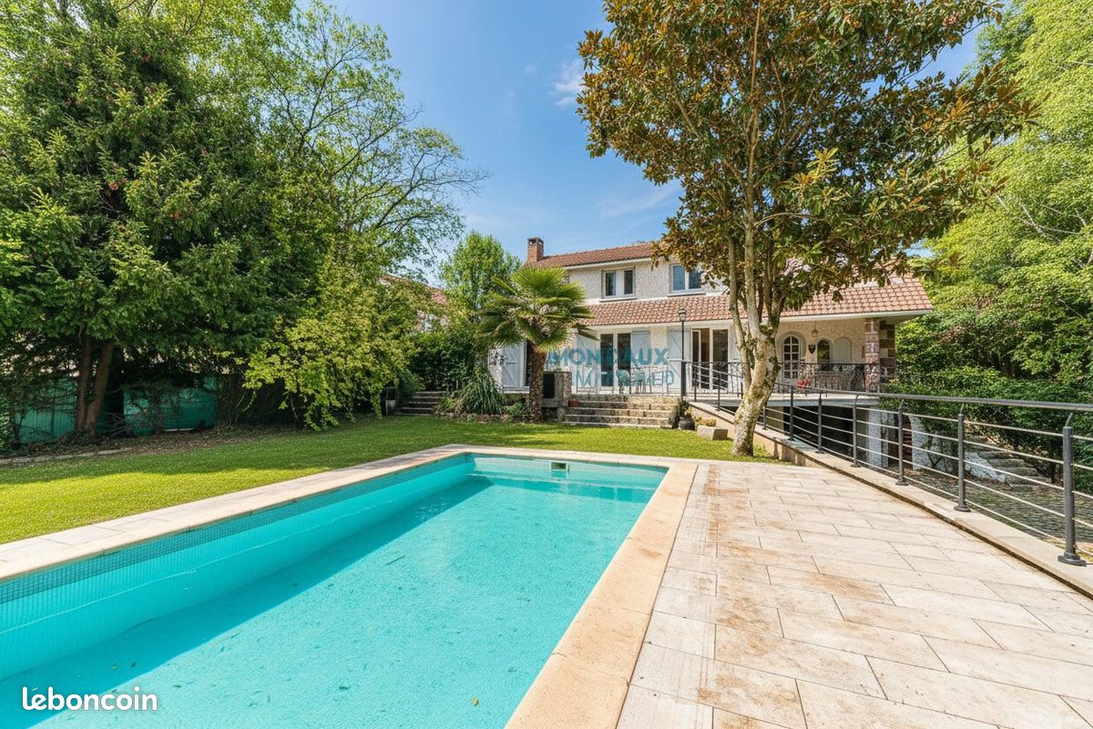 Maison 8 pièces 175 m² · à Villiers-sur-Orge · 175 m² · 595 000 €
