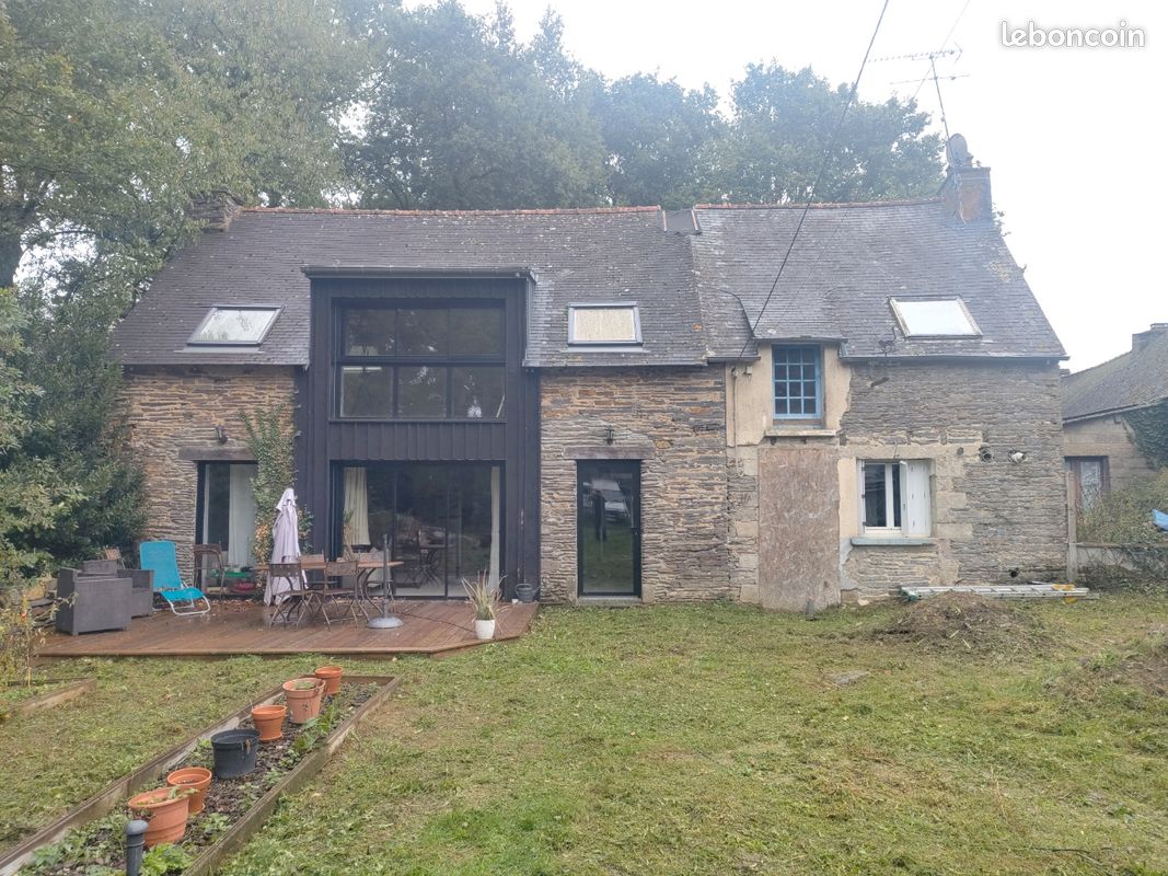 Maison 4 pièces 180 m² · à Saint-Just · 180 m² · 220 000 €