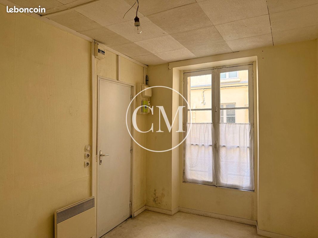 Appartement 1 pièce 9 m² · à Versailles · 9 m² · 50 000 €