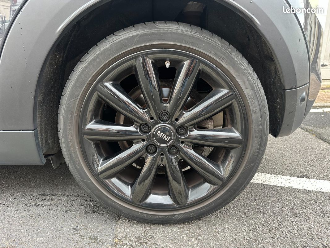 Mini cooper s 2.0 l greenwich / toit ouvrant / apple carplay / pneus avant neuf (image 10)