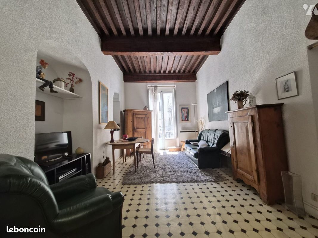Appartement 2 pièces 62 m² · à Chambéry · 62 m² · 145 000 €