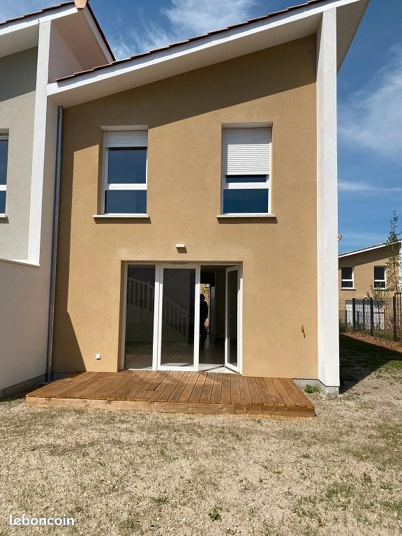 Maison 4 pièces 87 m² · à Eysines · 87 m² · 1 306 €/mois