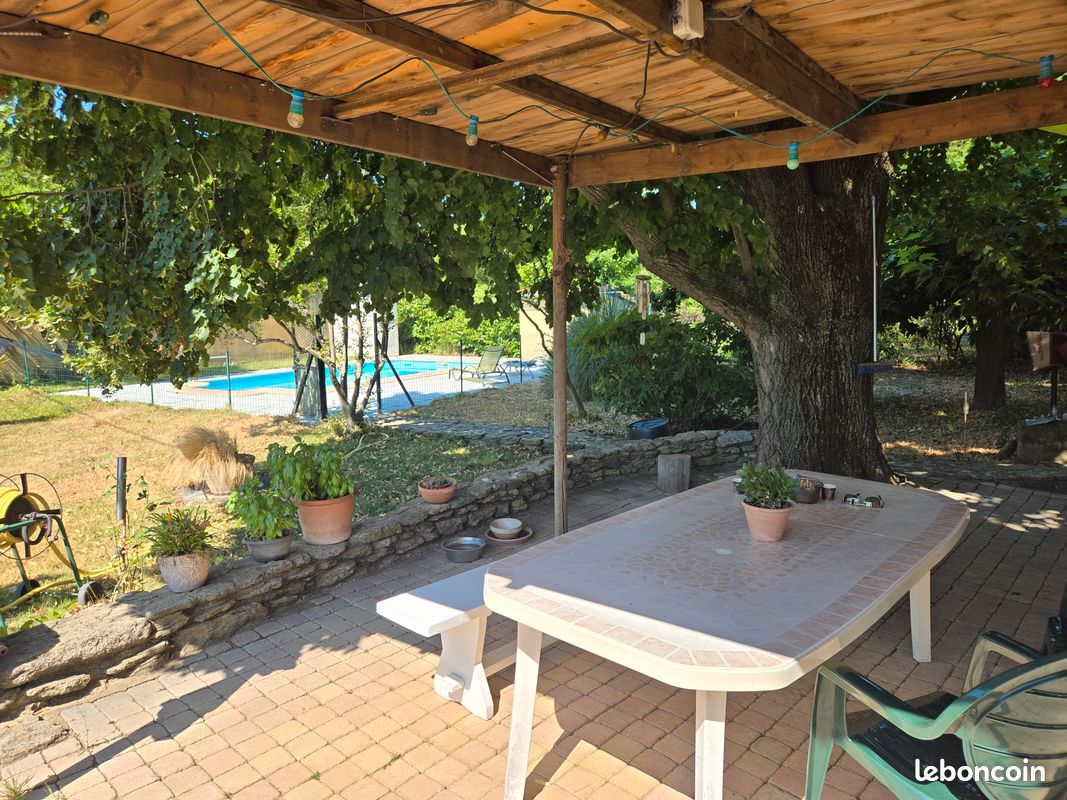 Maison 5 pièces 139 m² · à Sorgues · 139 m² · 278 000 €