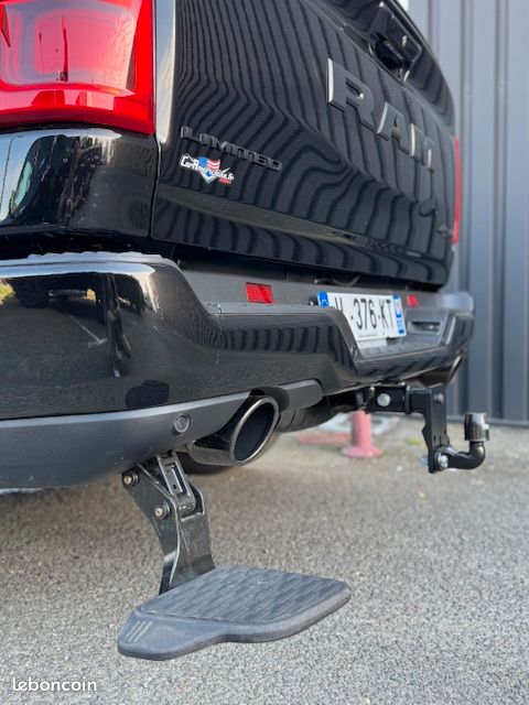 Dodge Ram 1500 CREW LIMITED NIGHT EDITION RAMBOX 2025 (image 9)
