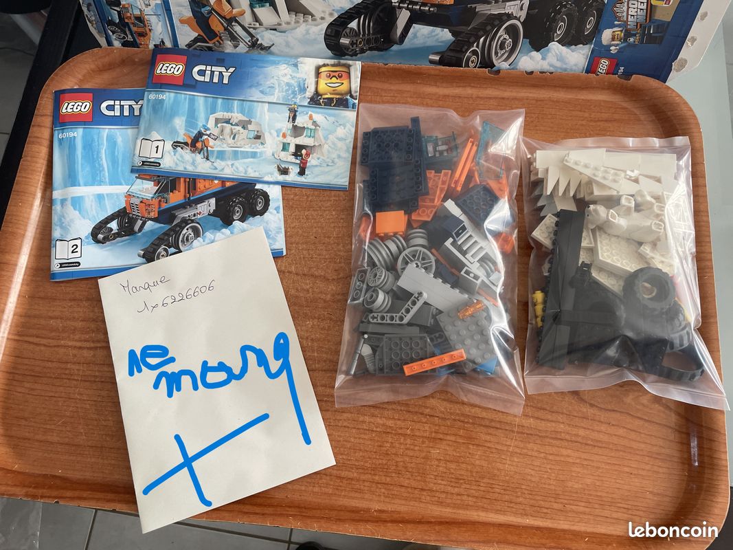 60194 LEGO® City : Le véhicule à chenilles d'exploration (image 2)