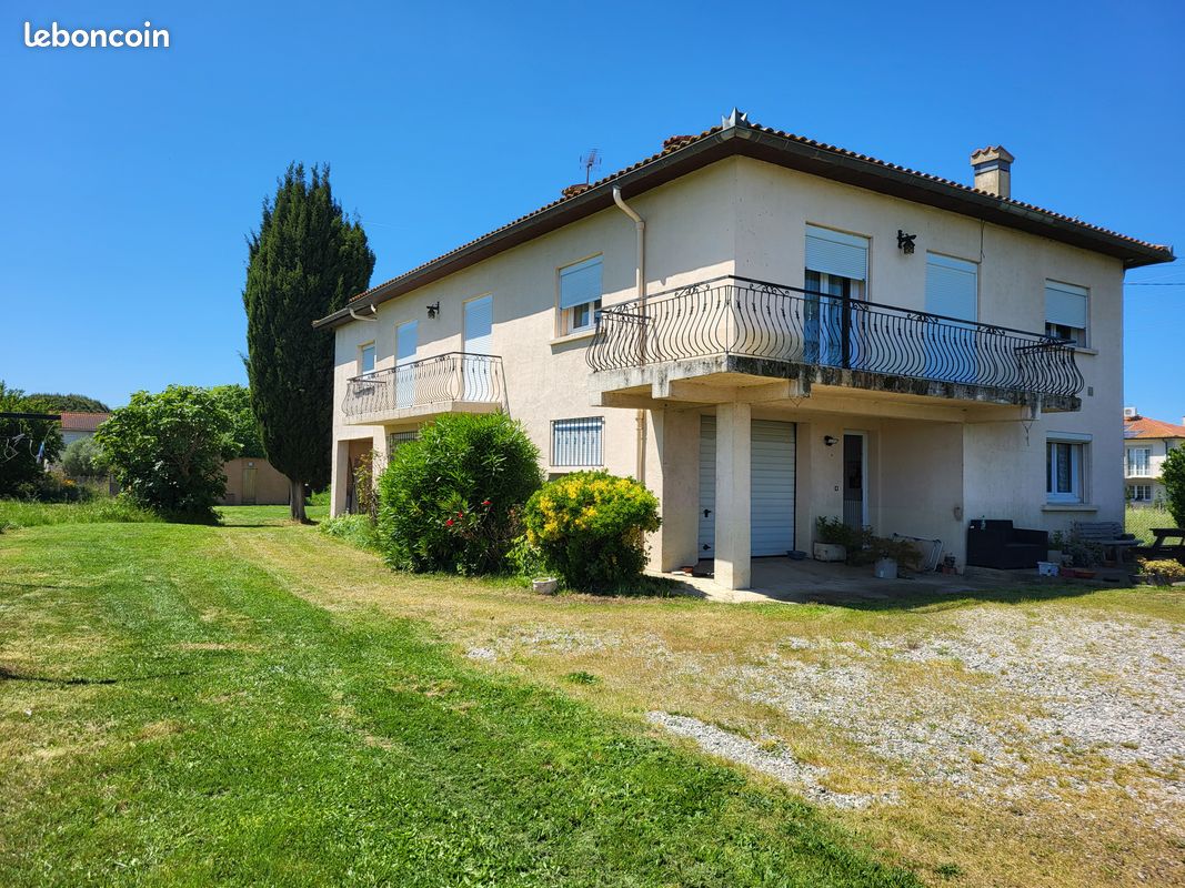 Maison 6 pièces 185 m² · à Cornebarrieu · 185 m² · 331 000 €