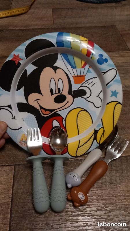 Lot repas bébé assiette Mickey (image 1)