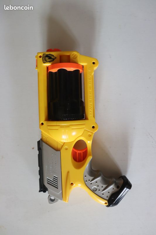 Pistolet NERF (image 1)