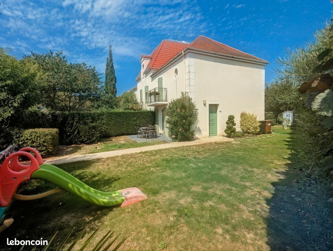 Maison 4 pièces 82 m² · à Lisses · 82 m² · 290 000 €